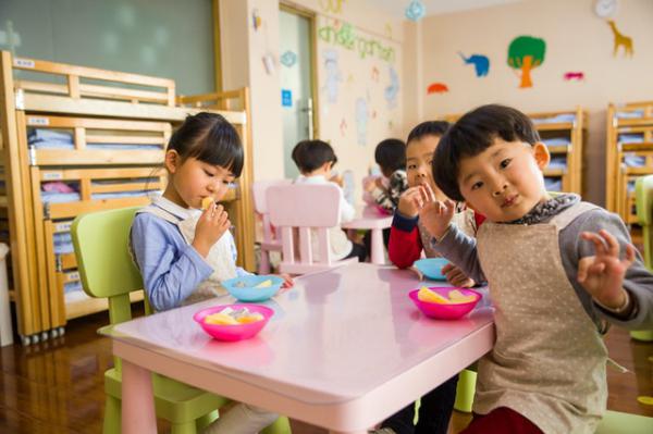  四川理工技师学院招生办联系电话